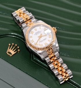 Rolex Oyster Perpetual 26mm "Lady Datejust" chronometer Ref.179173 in 18KYG & Steel